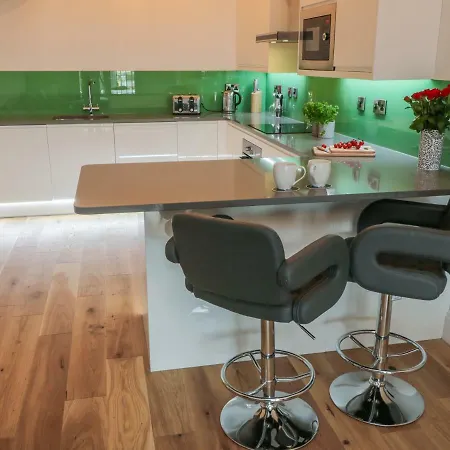 Repton Engine Shed *