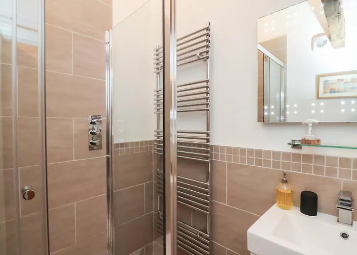 Repton Engine Shed *